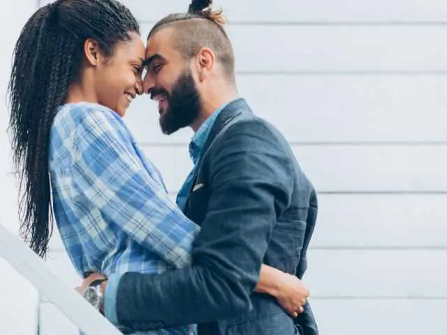 10 cosas que hacen las parejas felices 2